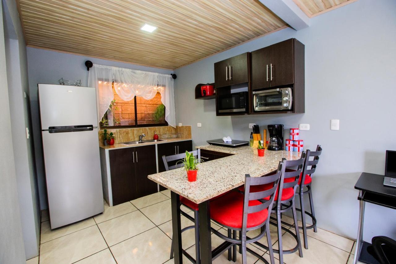 Casa Suculenta ,Monteverde Con Jacuzzi Privado Y Lavanderia Exteriör bild